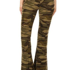 NEW! Ladies Camo Palazzo Pants